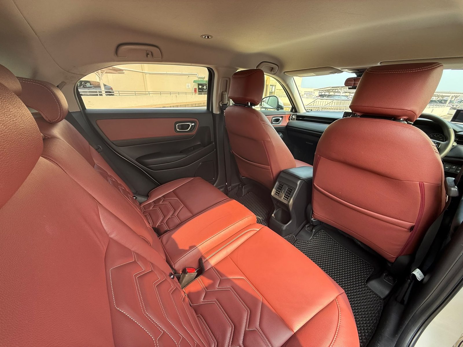 Honda Vezel 1.5 G photo 8